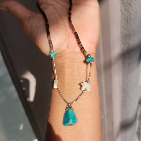 Absolutely stunning handmade Native American sterling silver, MOP bears, turquoi - Picture 7 of 14